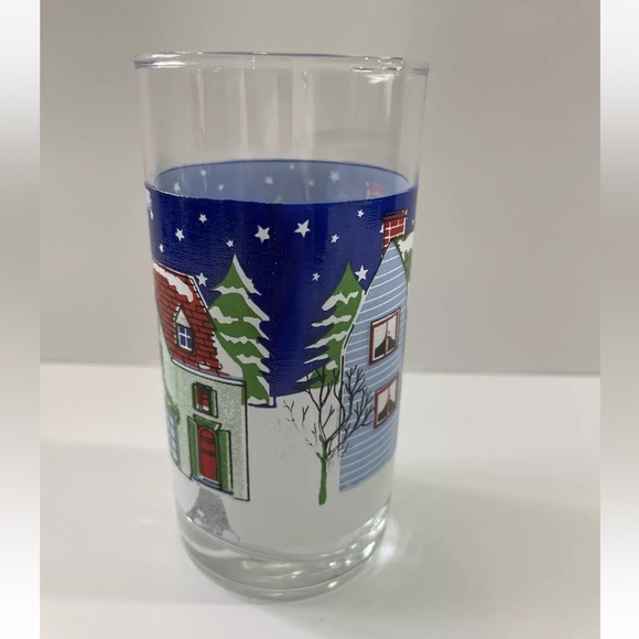 Vintage Drinking Christmas Glass Tumbler Holiday Scene Houses - Picture 6 of 7